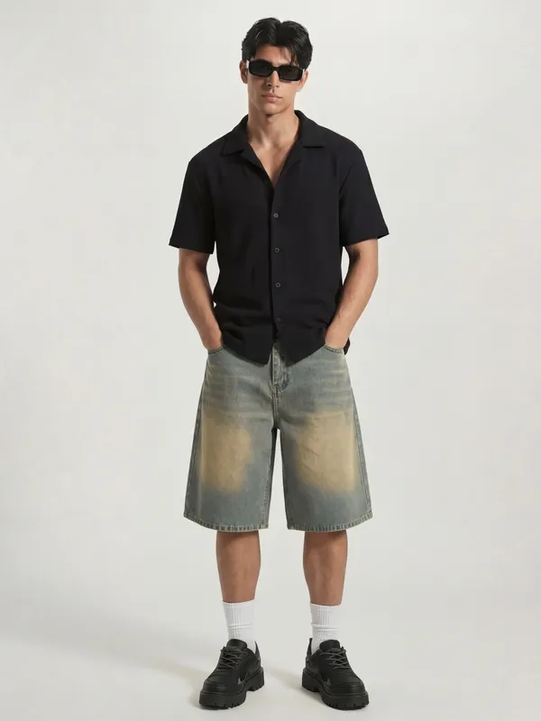 Highlander Men Black Solid Relaxed Fit Casual Shirt