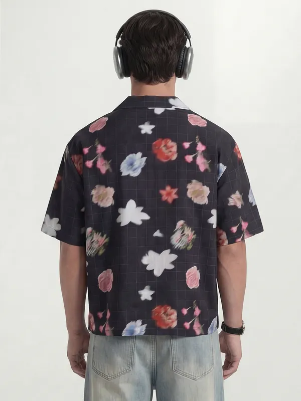 Highlander Men Black Printed Boxy Fit Casual Shirt