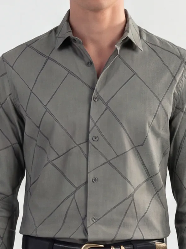 Highlander Men Grey Self Design Slim Fit Casual Shirt