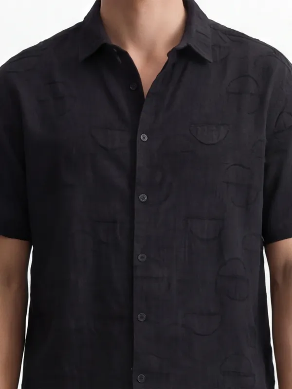 Highlander Men Black Self Design Relaxed Fit Casual Shirt