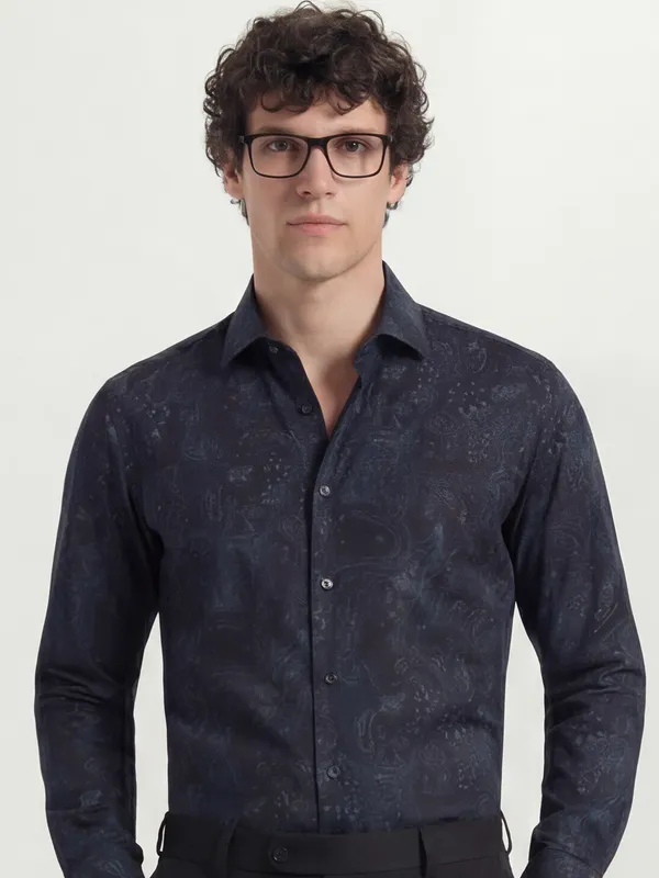 Highlander Men Navy Blue Printed Slim Fit Casual Shirt
