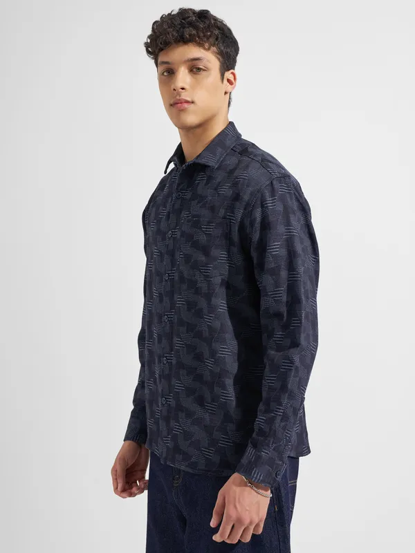 Highlander Men Navy Blue Self Design Relaxed Fit Casual Shirt