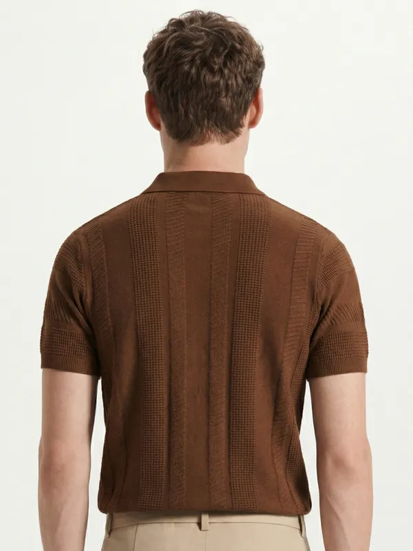 Highlander Men Brown Self Design Relaxed Fit Casual Shirt