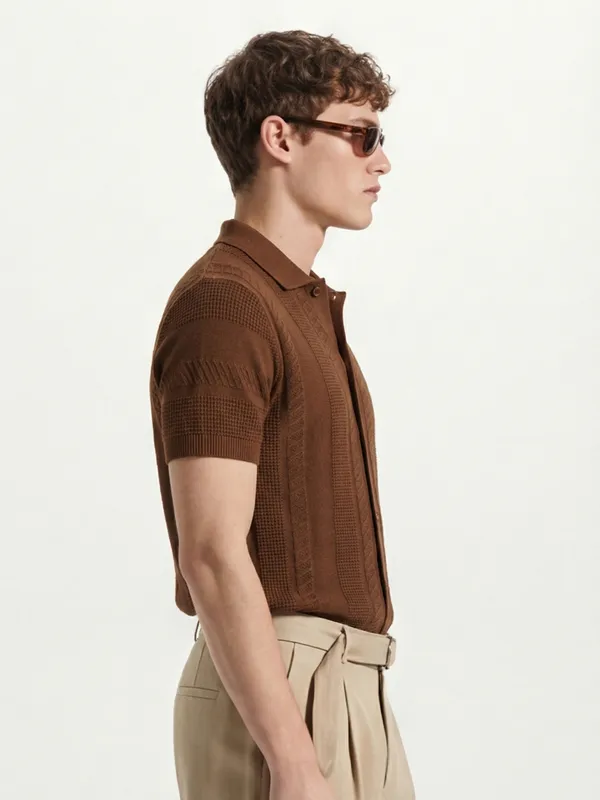 Highlander Men Brown Self Design Relaxed Fit Casual Shirt