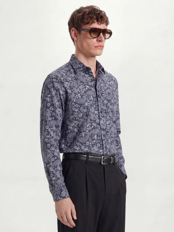 Highlander Men Navy Blue Printed Slim Fit Casual Shirt