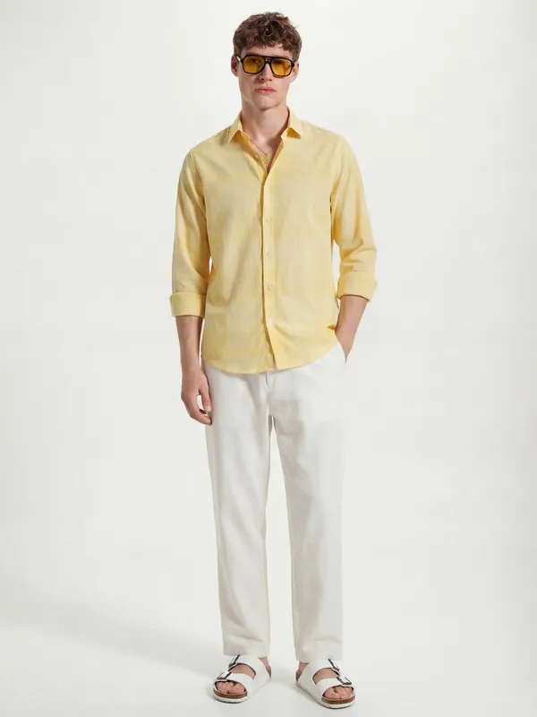 Highlander Men Yellow Checked Slim Fit Casual Shirt