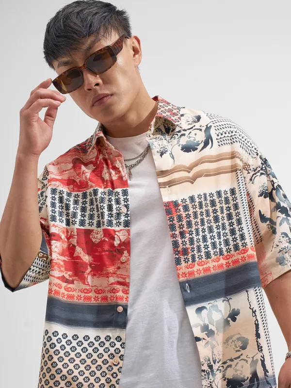 Highlander Men Red Printed Boxy Fit Casual Shirt