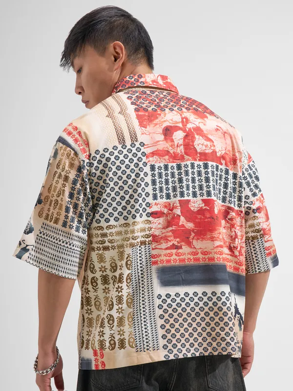 Highlander Men Red Printed Boxy Fit Casual Shirt