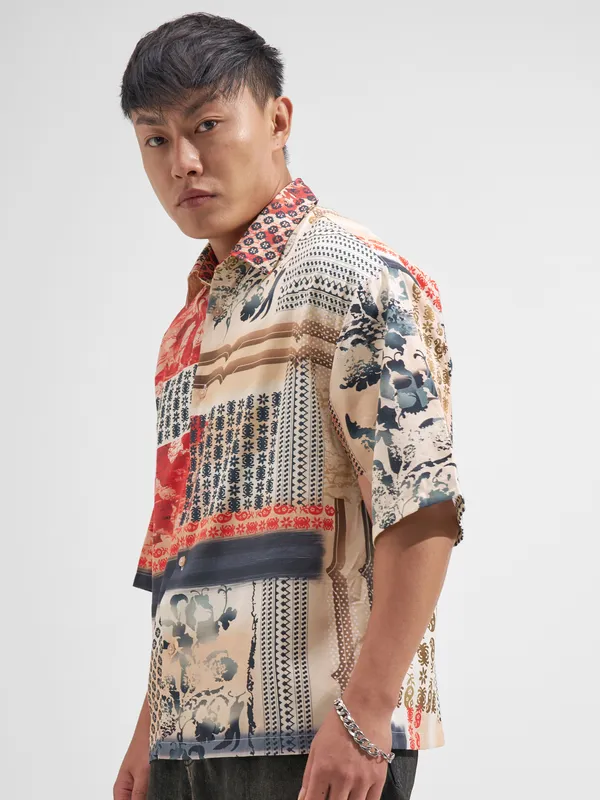 Highlander Men Red Printed Boxy Fit Casual Shirt