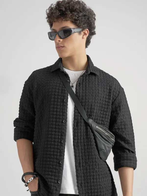 Highlander Men Black Self Design Relaxed Fit Casual Shirt