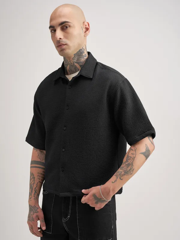 Highlander Men Black Self Design Boxy Fit Casual Shirt
