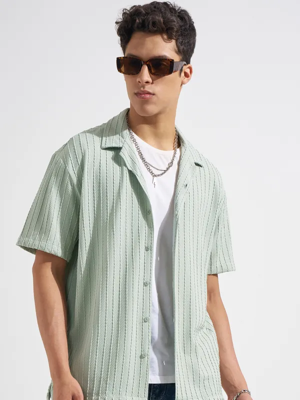 Highlander Men Green Self Design Relaxed Fit Casual Shirt