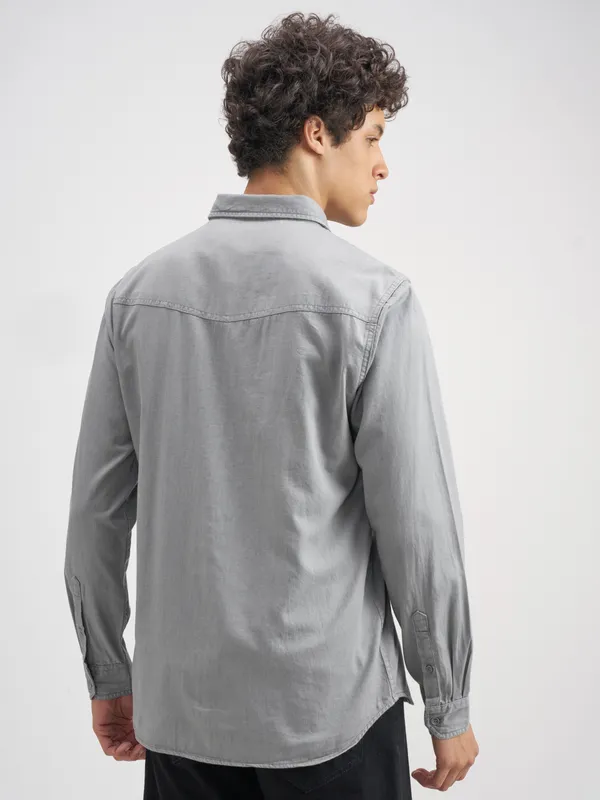 Men Slim Fit Casual Shirt