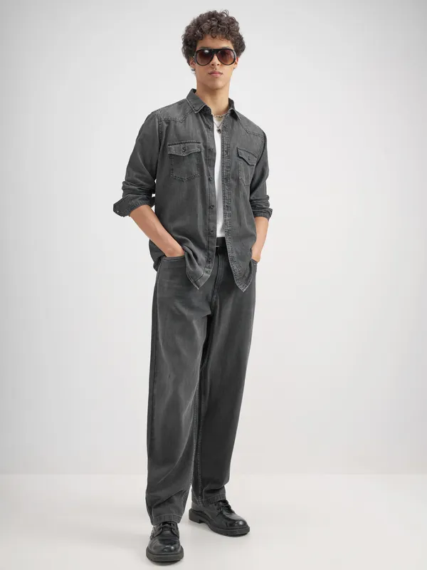 Men Slim Fit Casual Shirt