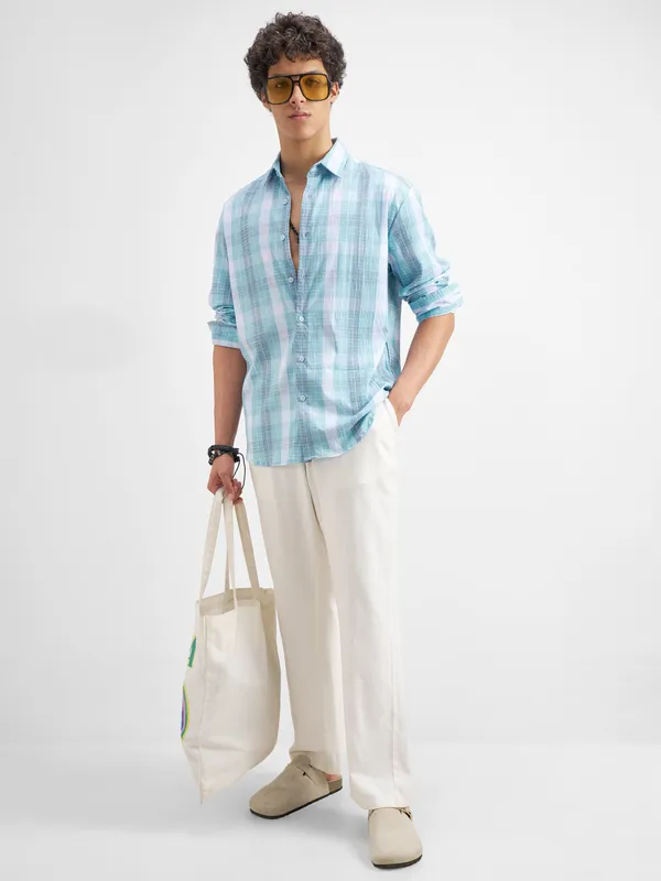 Highlander Men Blue Checked Relaxed Fit Casual Shirt