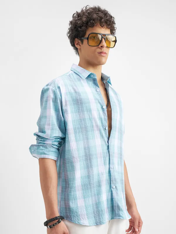 Highlander Men Blue Checked Relaxed Fit Casual Shirt