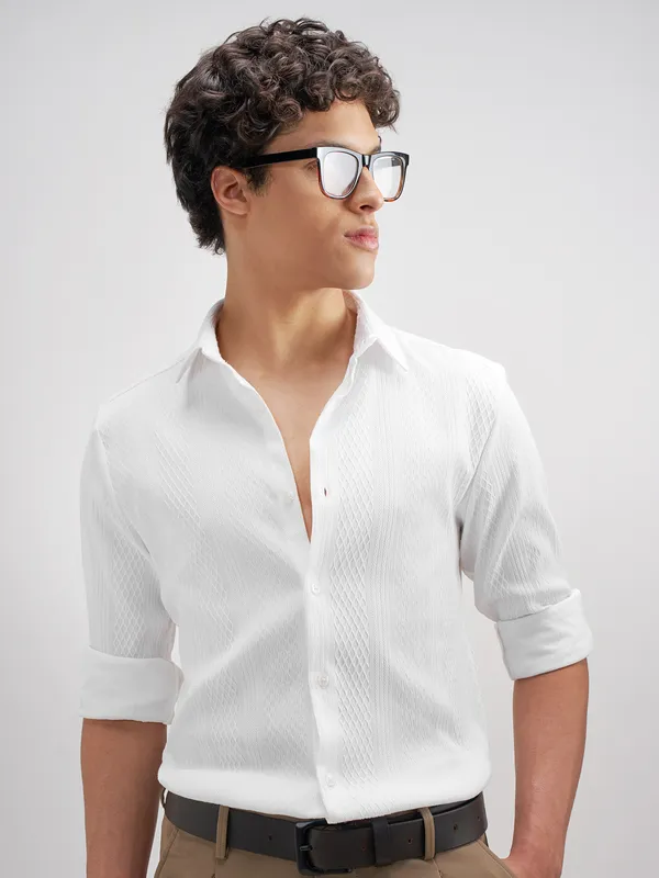 Men Slim Fit Casual Shirt