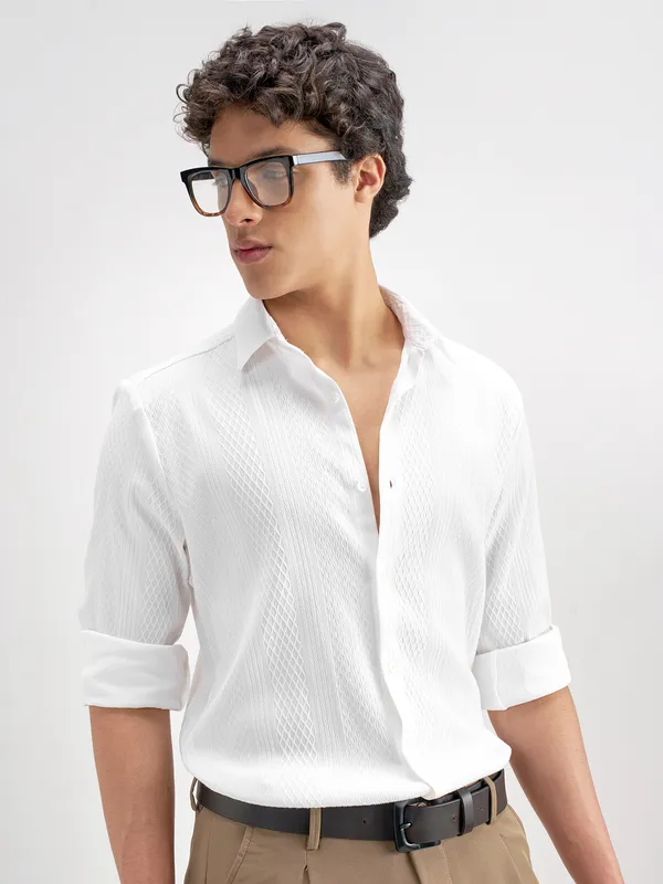 Men Slim Fit Casual Shirt