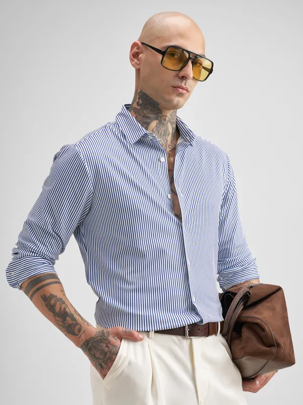 Men Slim Fit Casual Shirt