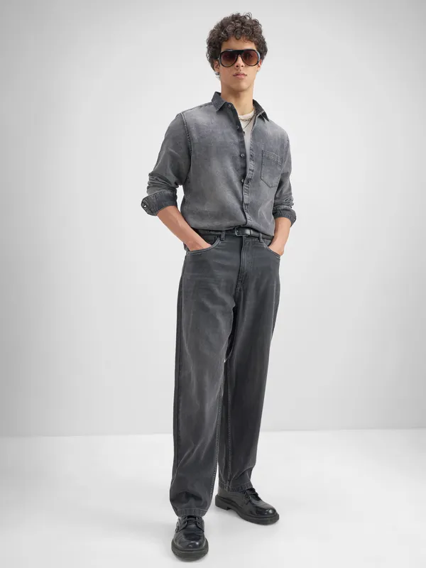 Highlander Men Grey Solid Slim Fit Casual Shirt