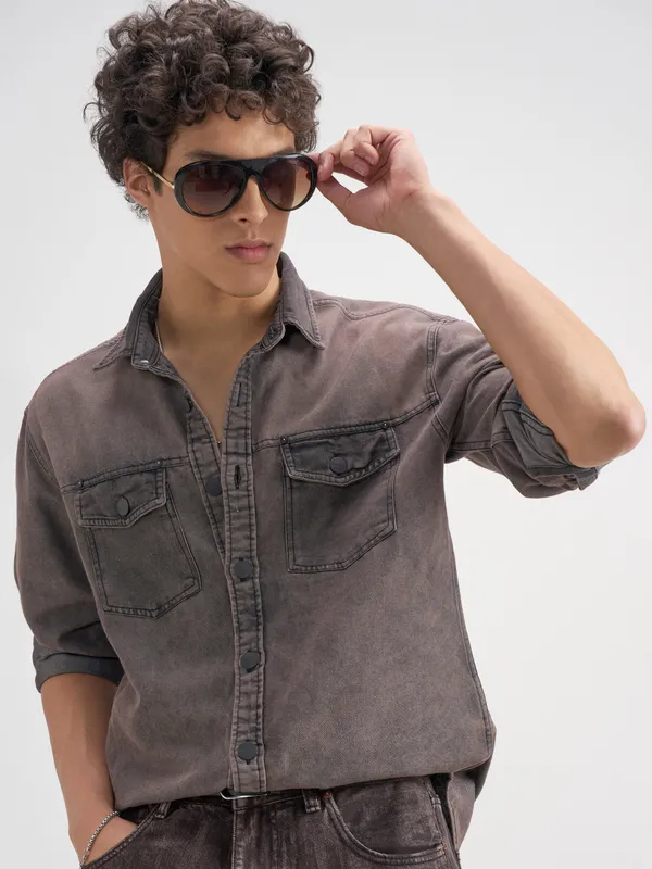 Men Relaxed Fit Casual Shirt