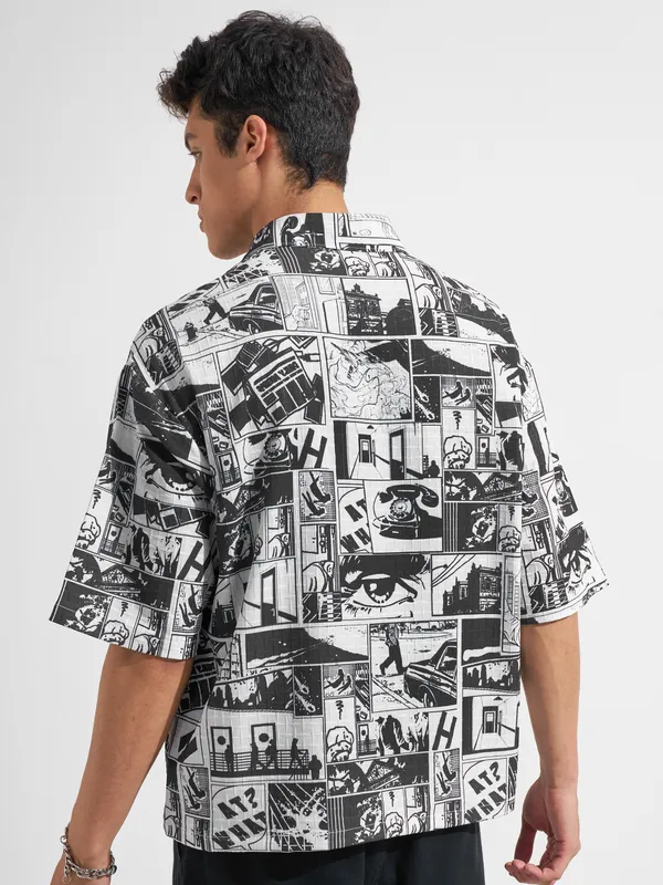 Highlander Men Black Printed Boxy Fit Casual Shirt