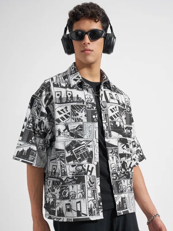 Highlander Men Black Printed Boxy Fit Casual Shirt