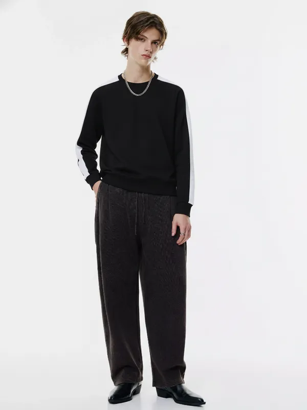 Highlander Men Black Round Neck Pullover Sweatshirt