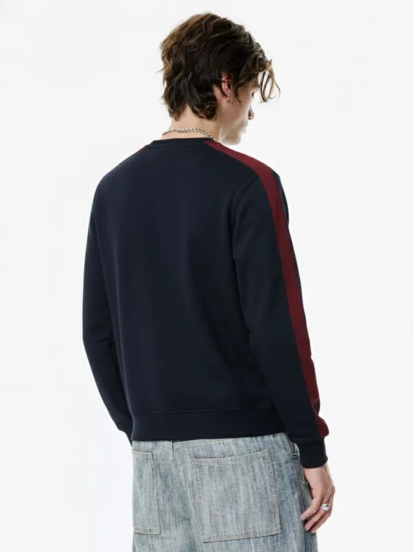 Highlander Men Navy Blue Round Neck Pullover Sweatshirt