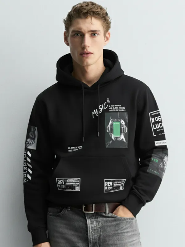 Highlander Men Black Hooded Pullover Sweatshirt