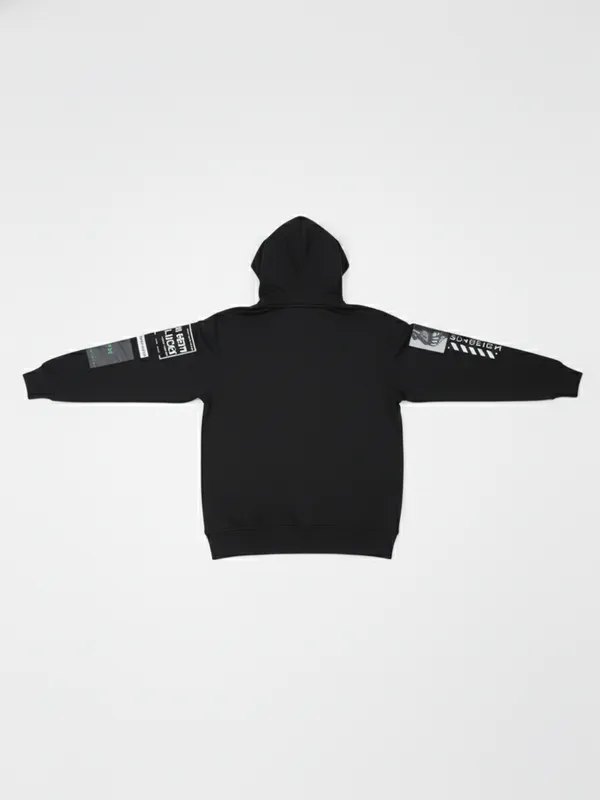 Highlander Men Black Hooded Pullover Sweatshirt