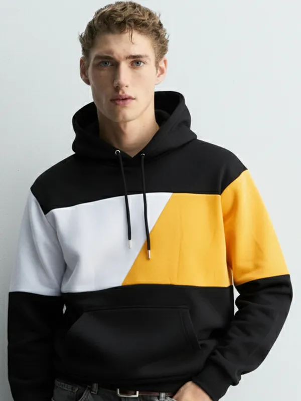 Highlander Men Black Hooded Pullover Sweatshirt