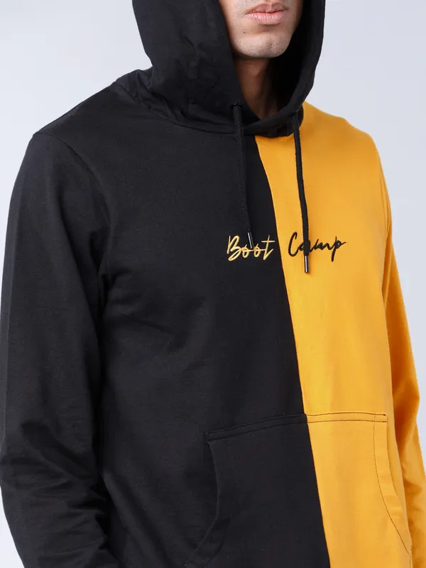 Highlander Men Black Hooded Pullover Sweatshirt