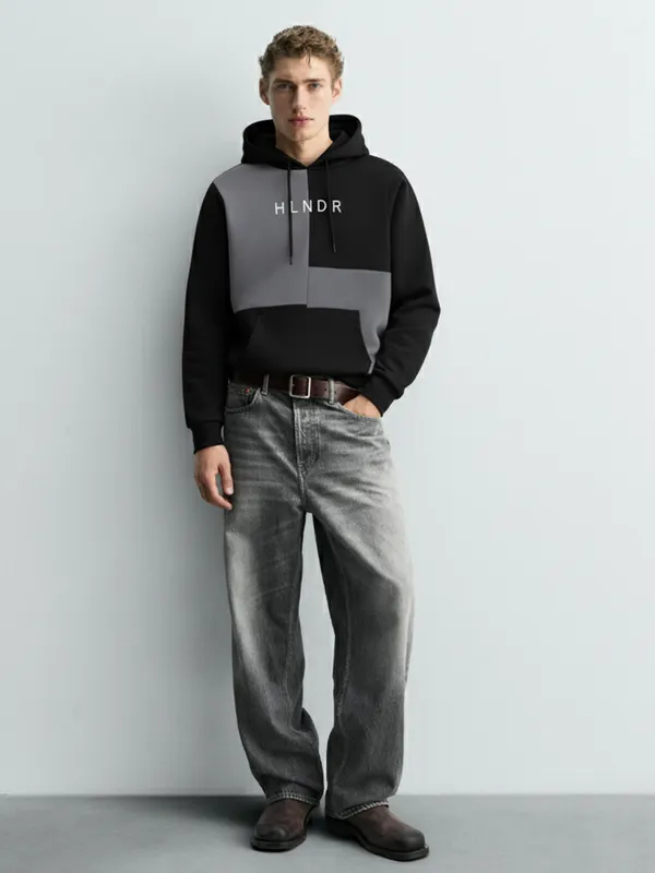 Highlander Men Black Hooded Pullover Sweatshirt