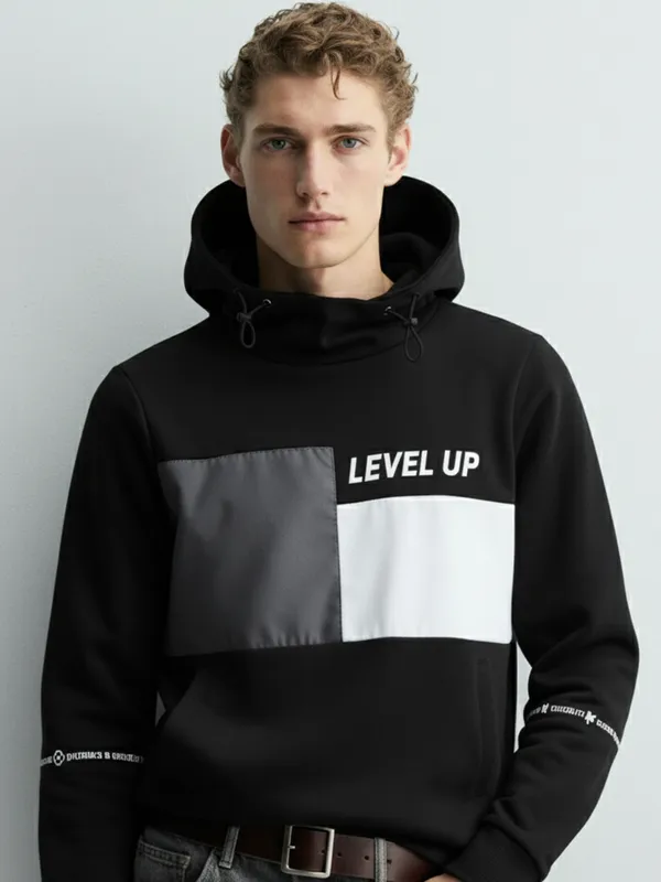 Highlander Men Black Hooded Pullover Sweatshirt