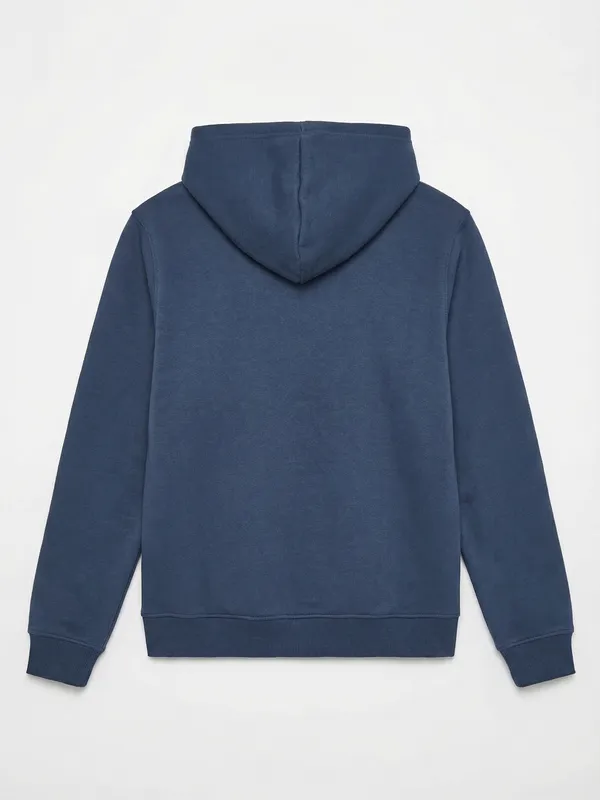 Men Solid Sweatshirt