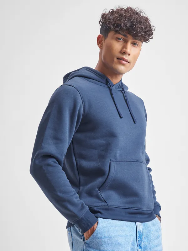 Highlander Men Blue Hooded Pullover Sweatshirt