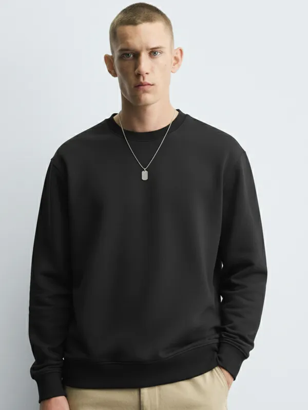 Highlander Men Black Round Neck Pullover Sweatshirt
