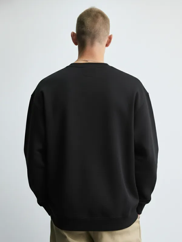 Highlander Men Black Round Neck Pullover Sweatshirt