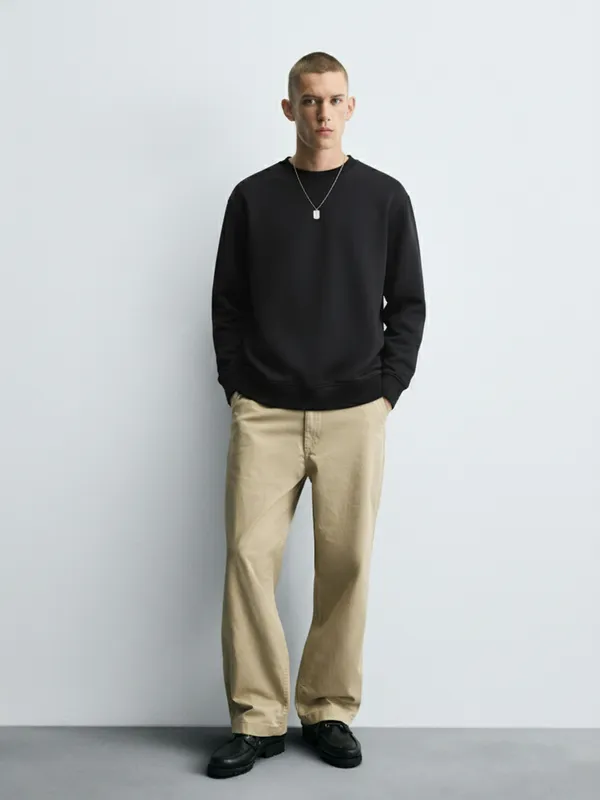 Highlander Men Black Round Neck Pullover Sweatshirt