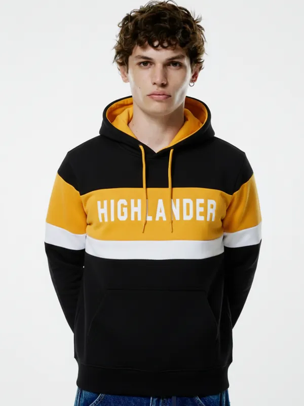 Highlander Men Black Hooded Pullover Sweatshirt