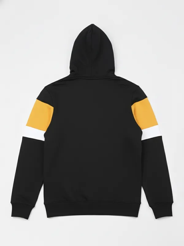 Highlander Men Black Hooded Pullover Sweatshirt