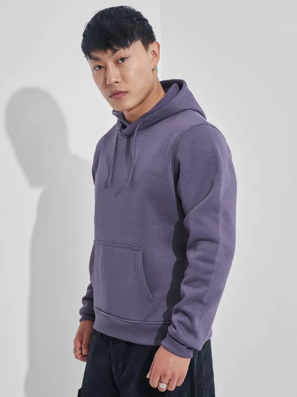 Men Solid Sweatshirt