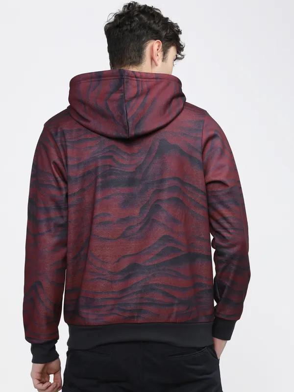 Highlander Men Red Hooded Pullover Sweatshirt