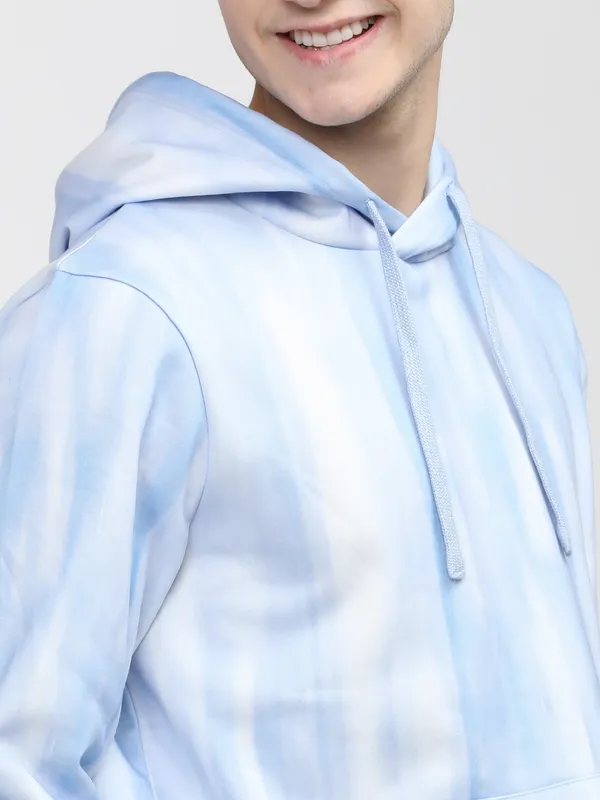 Highlander Men Blue Hooded Pullover Sweatshirt