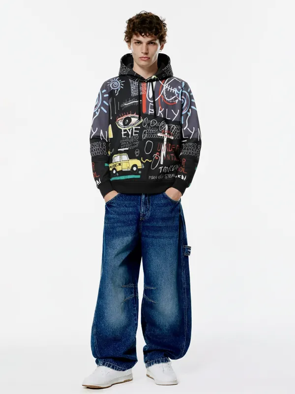 Highlander Men Black Hooded Pullover Sweatshirt