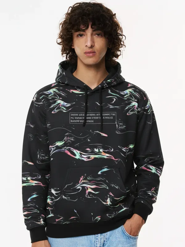 Highlander Men Black Hooded Pullover Sweatshirt