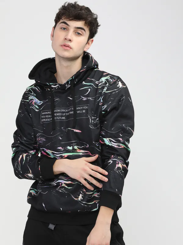 Highlander Men Black Hooded Pullover Sweatshirt