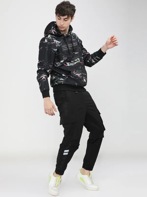 Highlander Men Black Hooded Pullover Sweatshirt