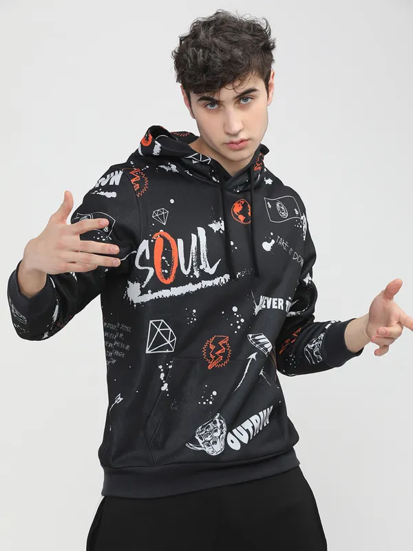 Highlander Men Black Hooded Pullover Sweatshirt